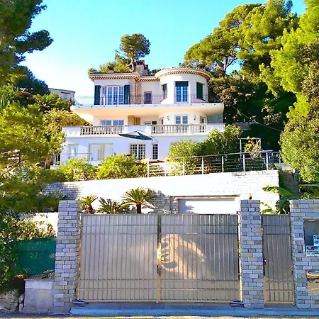 Design With Pool Apartamento Rocabruna